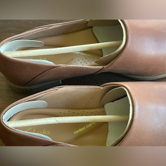 Clarks Pure Belle Slip On Leather Shoes 8M NIOB - Picture 8 of 13